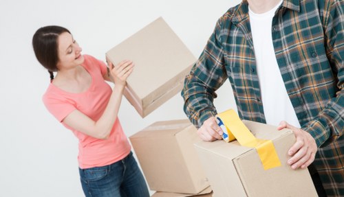 Packing boxes and moving supplies for a Wandsworth home move