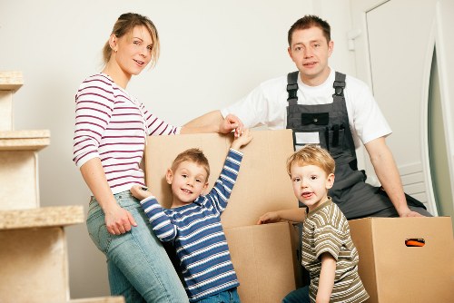 Organised flat moving and storage solutions in Wandsworth