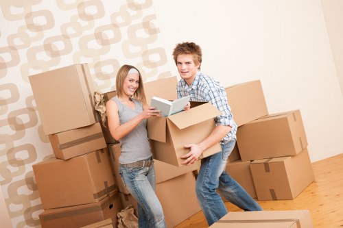 Packing and labeling equipment for commercial moves in Wandsworth